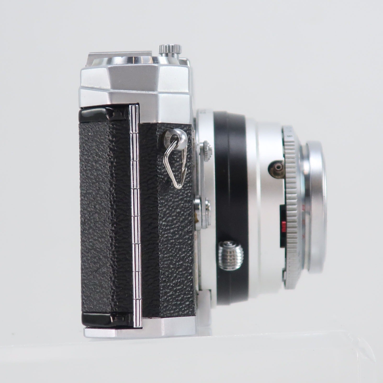 Konika】コニカ konicaⅢ Hexanon 48mm F2 フィルムカメラ – NISHIKINO