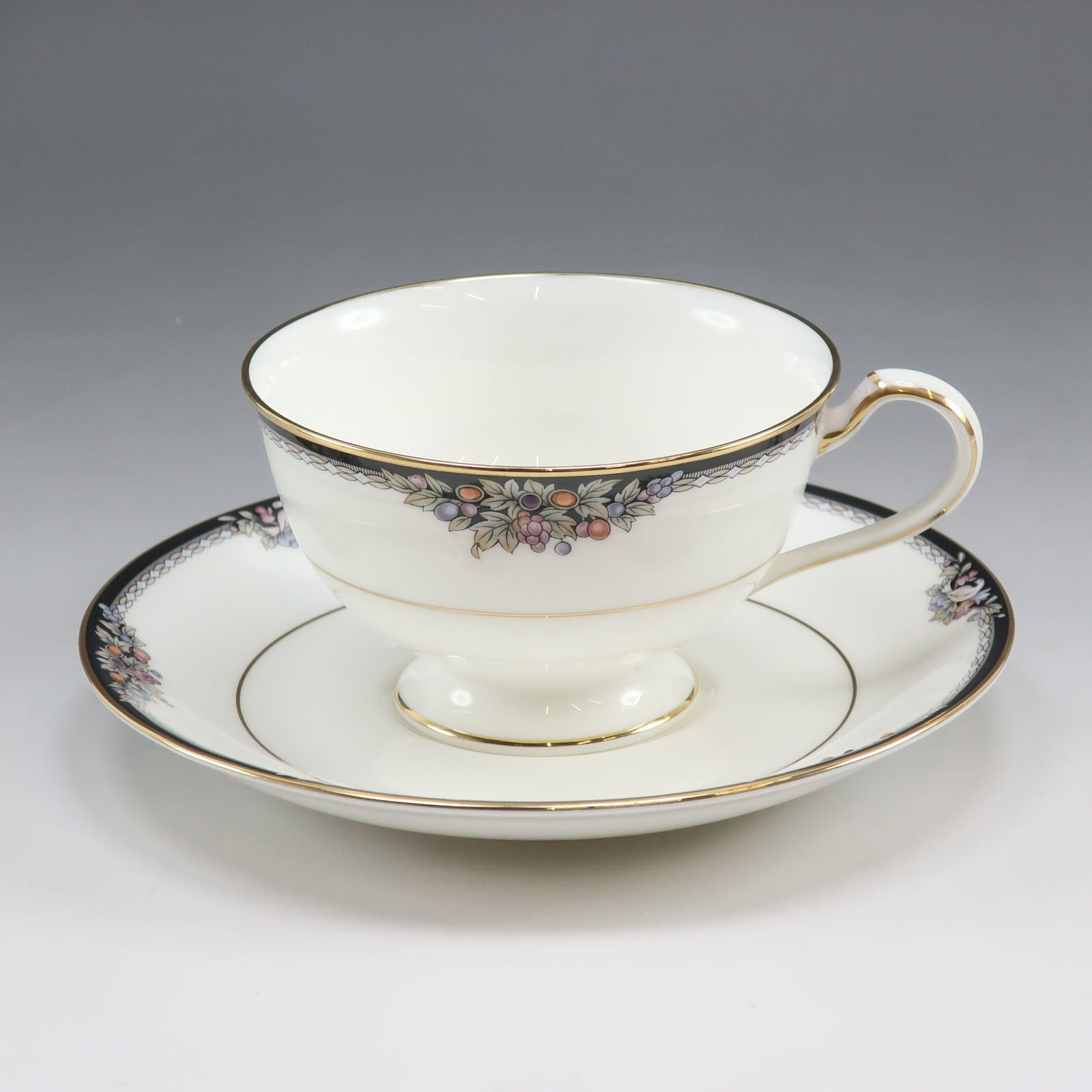 NORITAKE】ノリタケ カップ＆ソーサー 2客セット 食器 – NISHIKINO