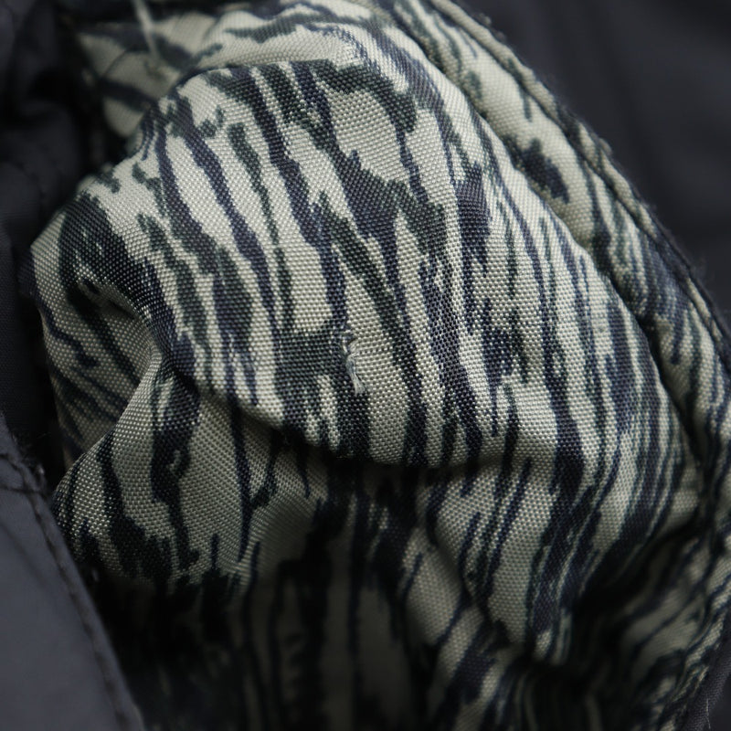 [Salvatore Ferragamo] Salvatore Ferragamo batting quilted coat with stainless steel collar