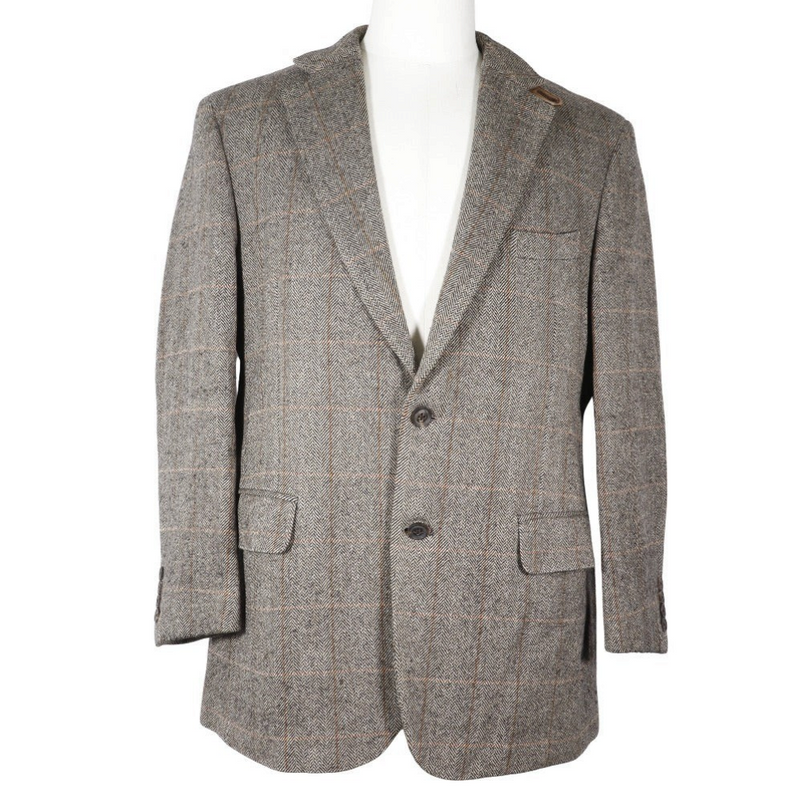 NISHIKINO VINTAGE KYOTOのBURBERRY製ブラウンのウール・カシミヤ混テーラードジャケット。チェック柄のメンズ用クラシックなアウター。