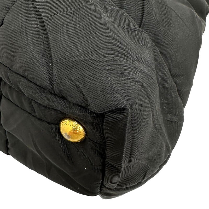 [PRADA] Prada 
 2way shoulder handbag 
 Nylon black diagonal hanging handbag 2way snap button 2WAYSHOULDER Ladies A-Rank
