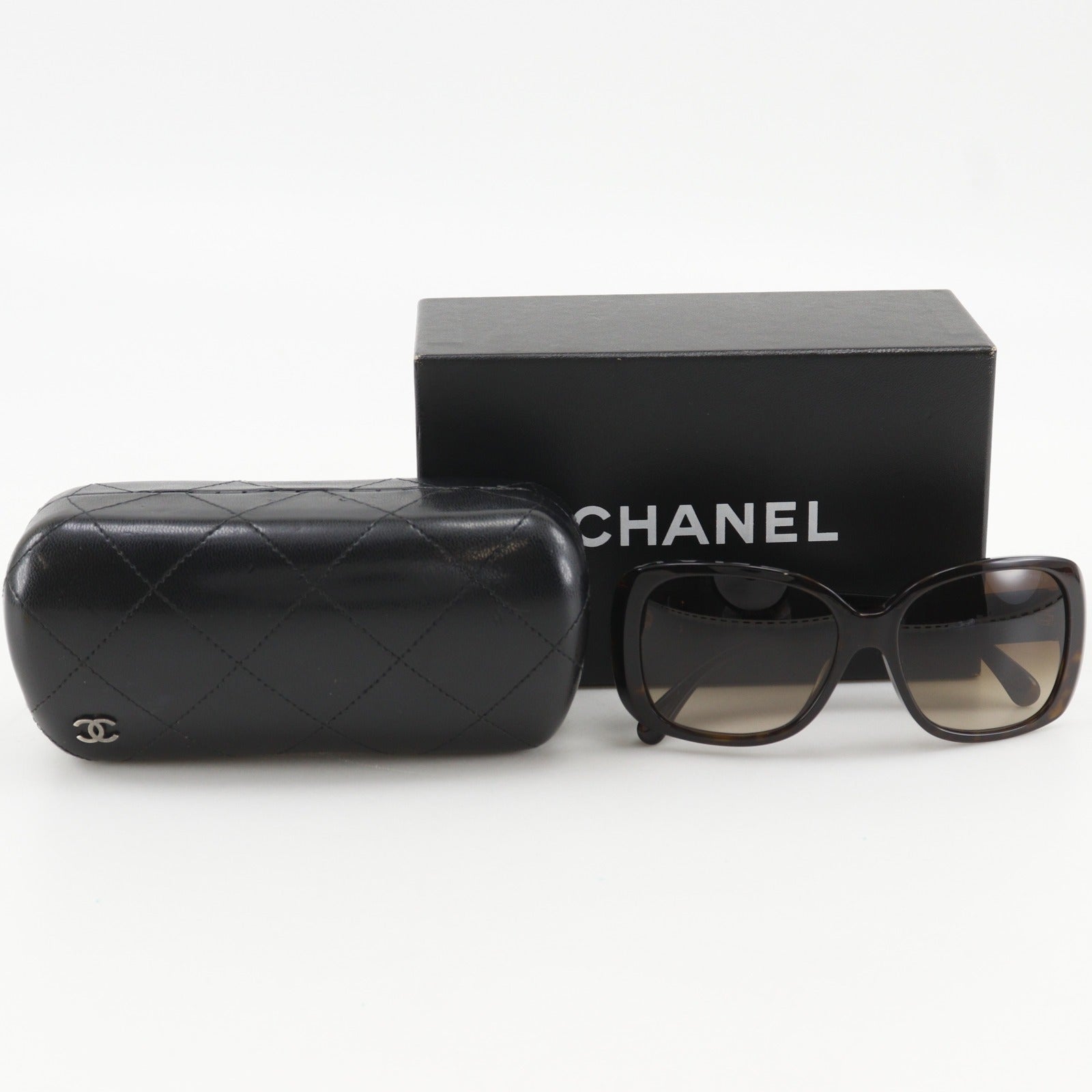 CHANEL】シャネル ココマーク ターンロックモチーフ サングラス 5234