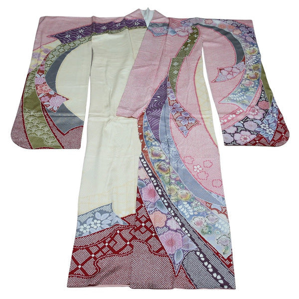 Venidero kimono kimono 
 Ligera de 161 cm Longitud de la manga de 66 cm Cinturón de bolsa Pequeños accesorios completos de seda pura Hermosa ceremonia de la llegada de la edad de la edad Kimono Ladies A+Rank