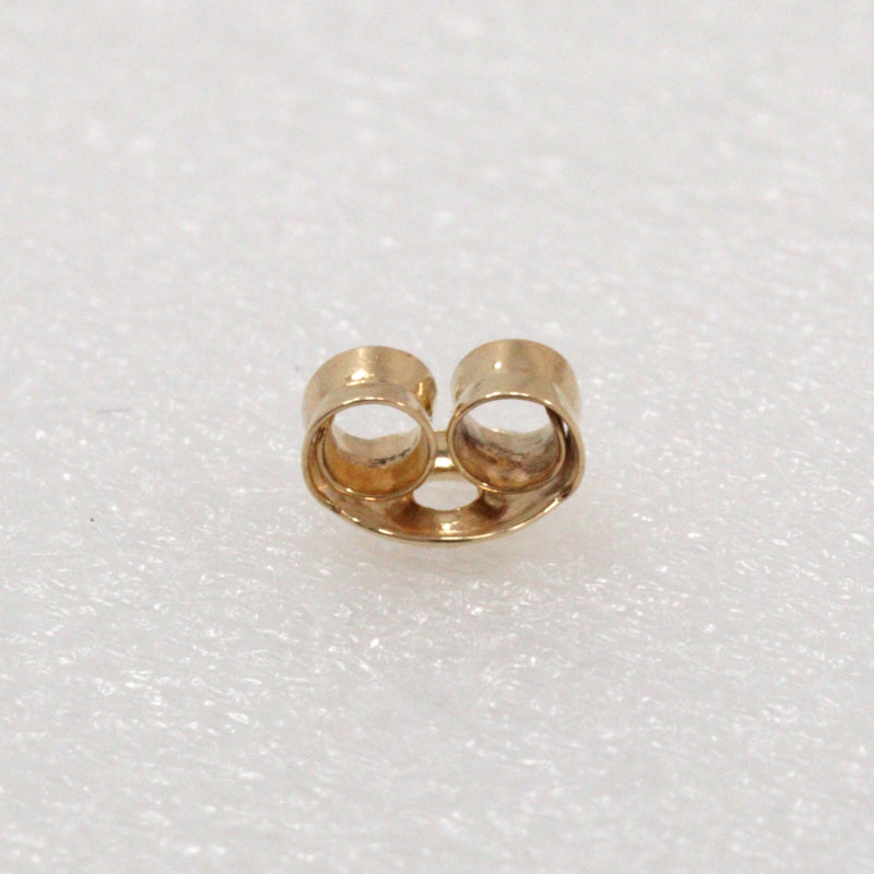 Pendientes de Diamond 0.06CT 
 18KOro amarillo aproximadamente 0.4g diamante 0.06ct damas un rango