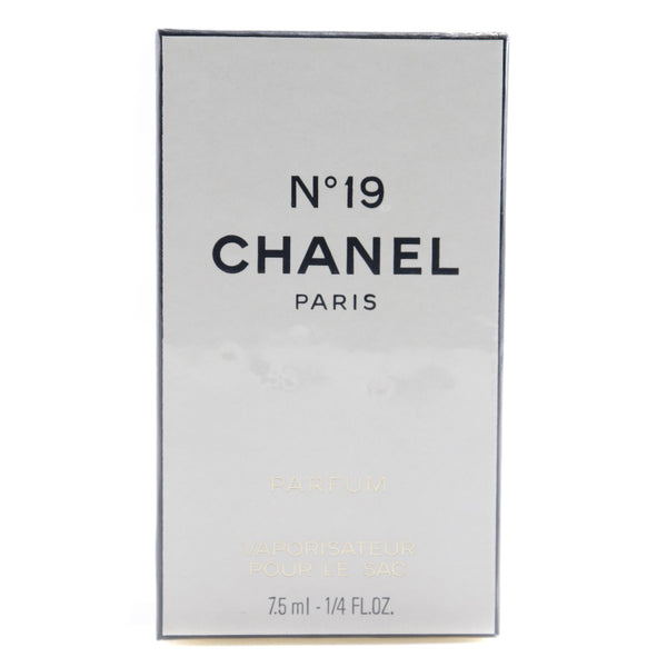 [Chanel] Chanel 
 No.19 Parfum 7.5ml Perfume 
 No.19 Parfum 7.5 ml de rango de damas