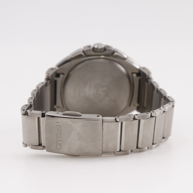 [CITOYEN] Montre Citizen Atessa Jetsetter 
 H610-T016782 Radio-réveil Eco Drive