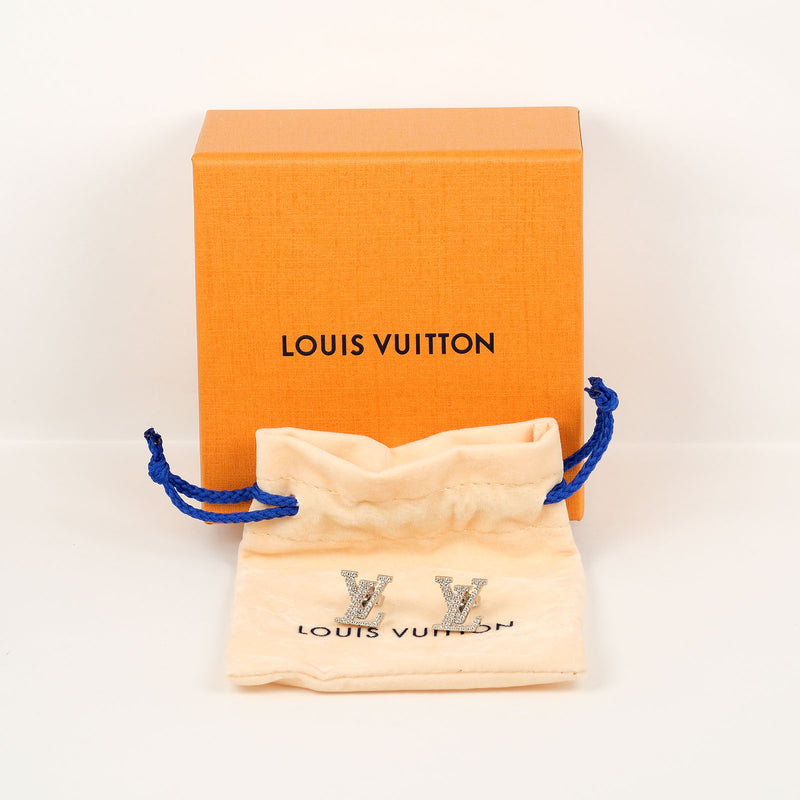 [路易威登]LOUIS VUITTON
 耳环 / LV标志性的Strass穿孔 
 M00608大约3.5克耳环LV标志性的Strass女士