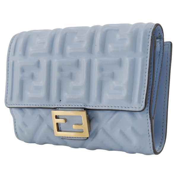 [Fendi] Fendi Midium Faguette Bi -fold Wallet FF浮雕8M0419 CALF轻型盲扣按钮中型法式女士女士