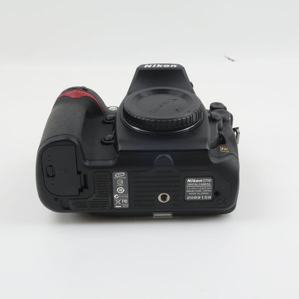 【Nikon】ニコン
 D700 デジタルカメラ
 D700 _