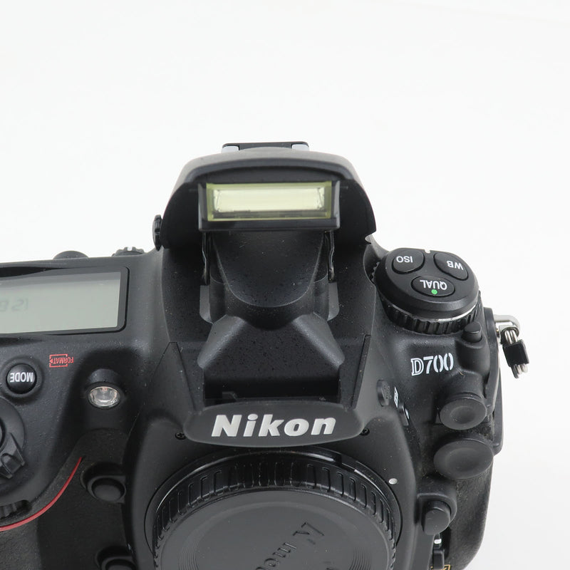 【Nikon】ニコン
 D700 デジタルカメラ
 D700 _