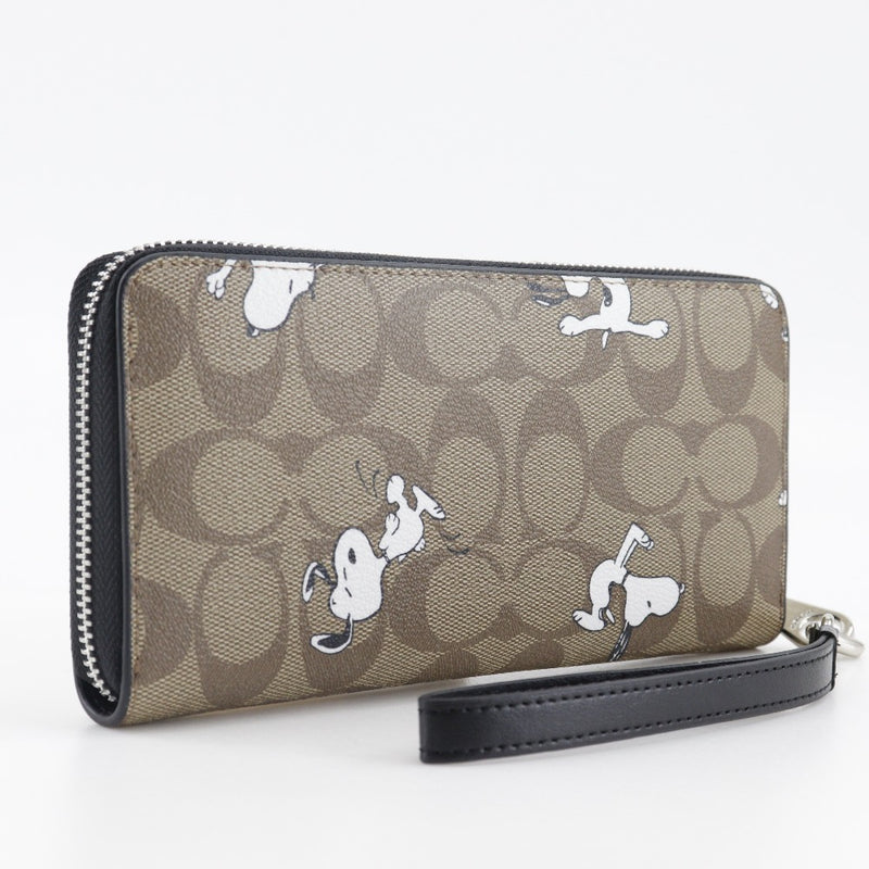 【COACH】コーチ
 ピーナッツコラボ スヌーピー  長財布
 シグネチャー C4596 PVCコーティングキャンバス 茶 ファスナー Peanuts collaboration Snoopy レディースAランク