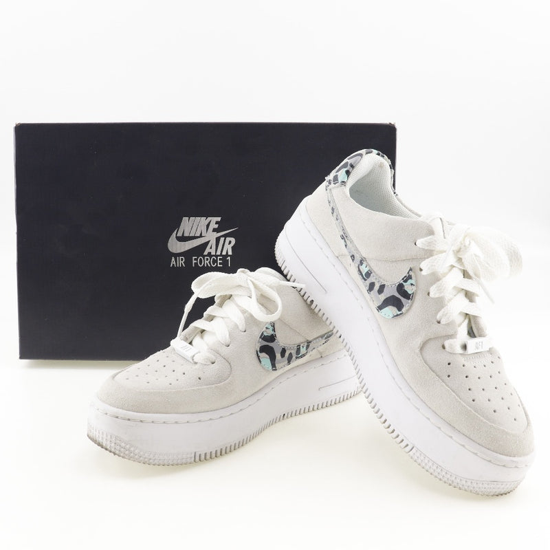 【NIKE】ナイキ
 エア フォース 1 セージ ロー スニーカー
 CQ7511-071 スウェード×合成繊維 ベージュ Air Force 1 Sage Low レディース