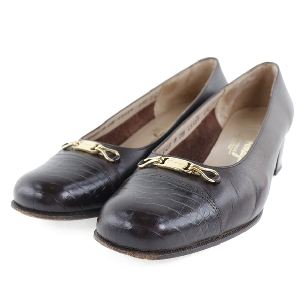 [Salvatore Ferragamo] Salvatore Ferragamo 
 Ganchini pumps 
 Calf tea GANCINI Ladies