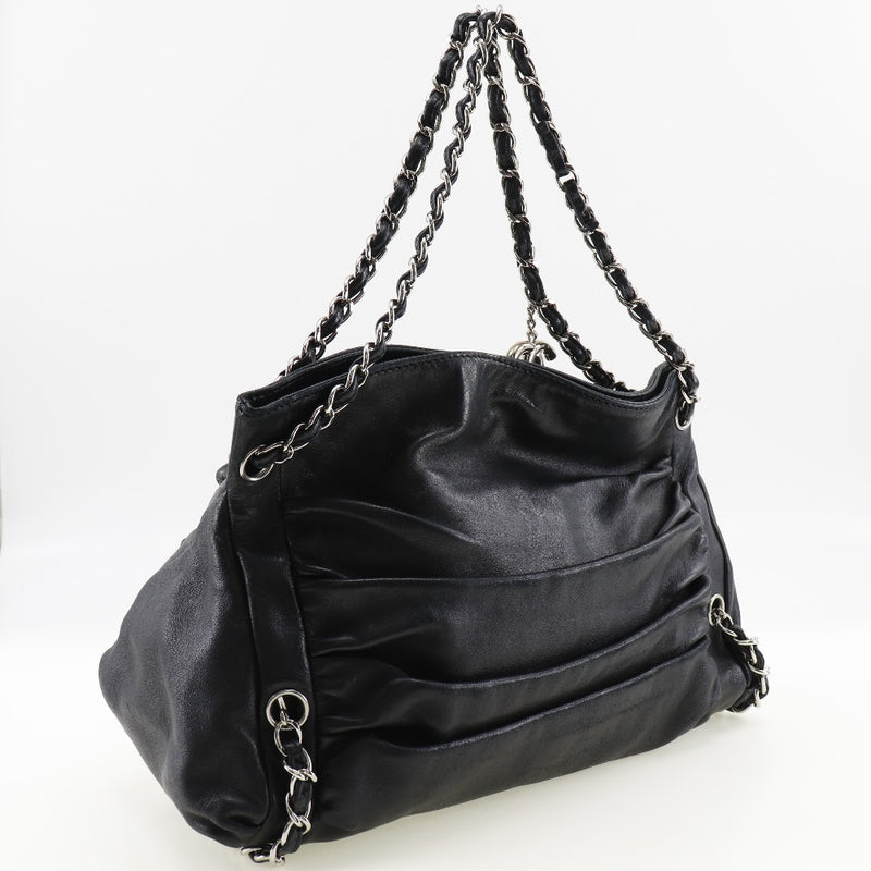 [CHANEL] Chanel 
 Chain handle tote bag 
 Coco Charm Ram Skin Black Shoulder A4 Magnet Type CHAIN ​​HANDLE Ladies