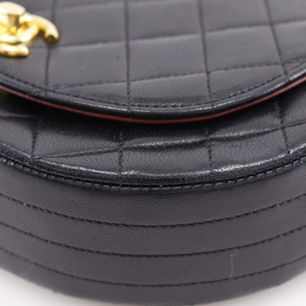 CHANEL】シャネル ハーフムーン ショルダーバッグ – NISHIKINO VINTAGE