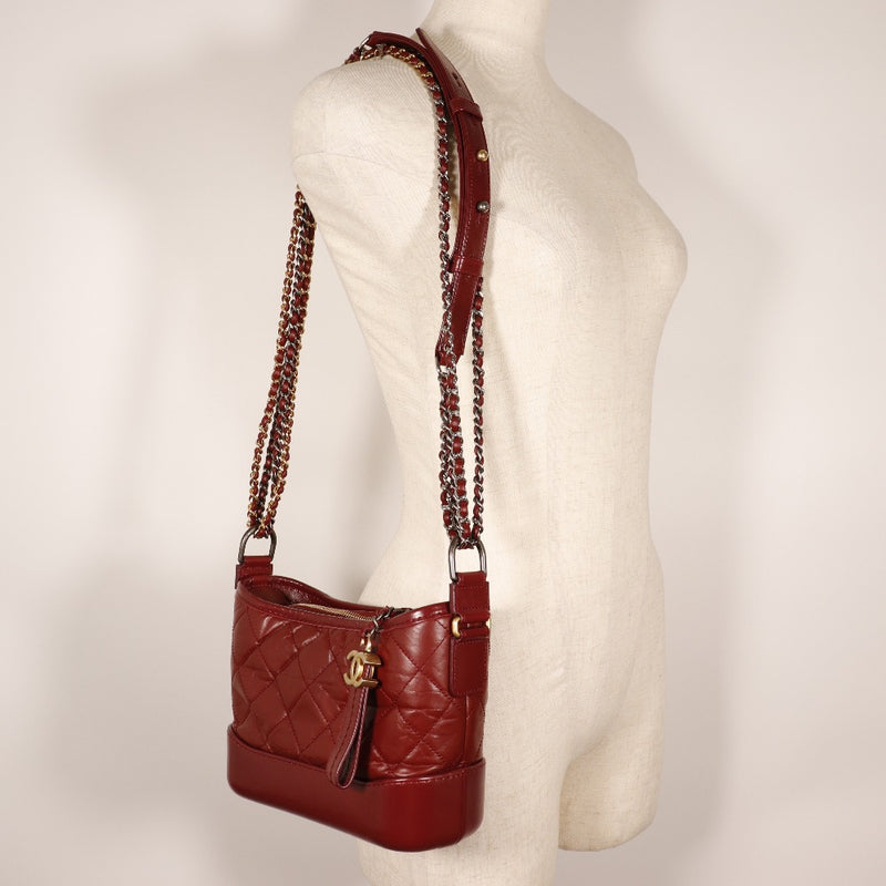 [CHANEL] Chanel 
 Small hobo Shoulder Bag
 Gabriel Du Chanel A91810 Calfskin Wine red diagonally hanging shoulder 2way Fastener Small Hobo Ladies