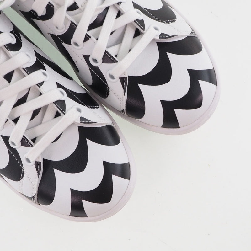 [Adidas] adidas 
 Sneakers de collaboration Marimekko 
 Marimekko × adidas Stan Smith W H05757 en cuir synthétique blanc / noir Marimekko collaboration Men A Rank