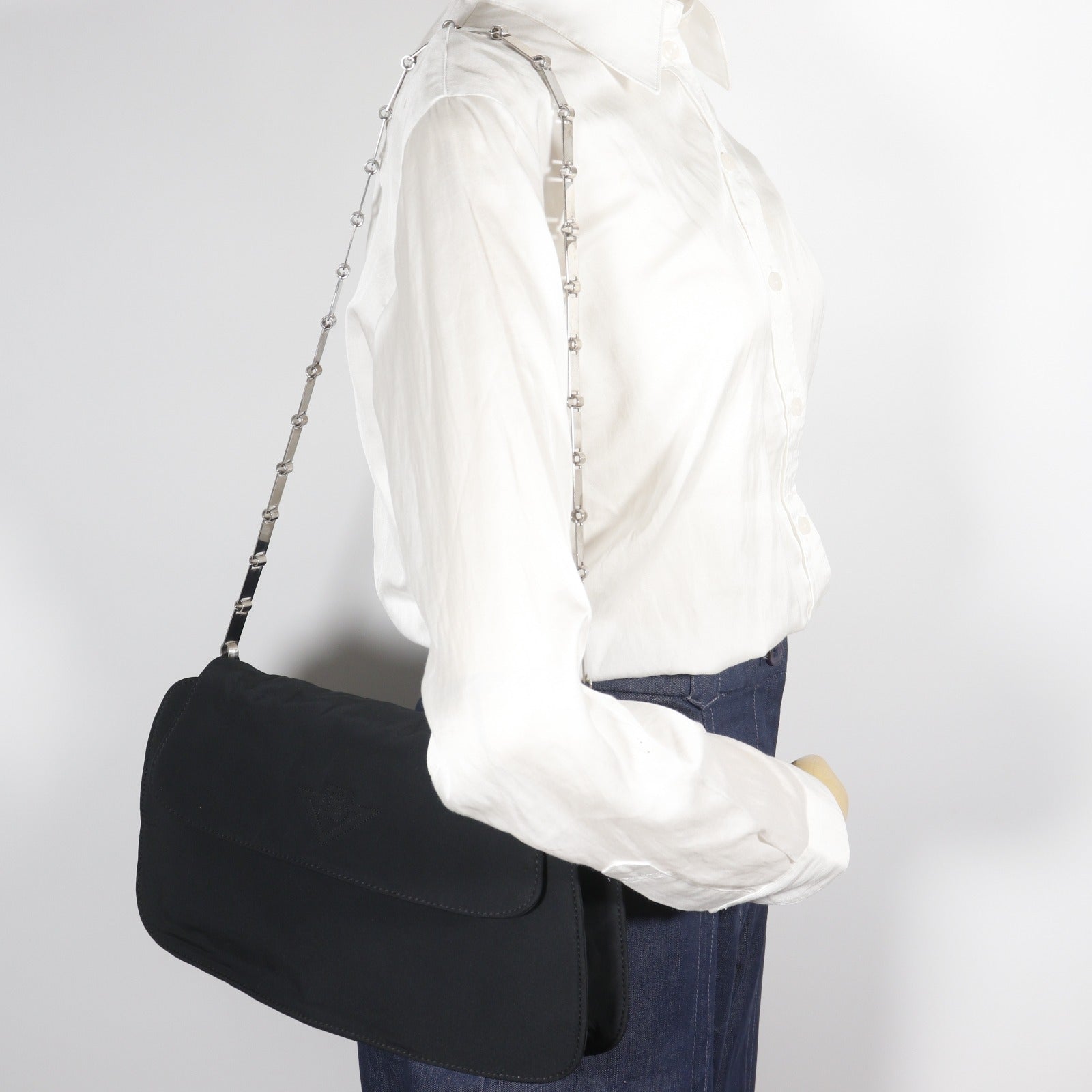 【美品 】BOTTEGAVENETA ボッテガヴェネタチェーンショルダーバッグ BOTTEGAVENETA】ボッテガヴェネタ チェーンショルダー ショルダー