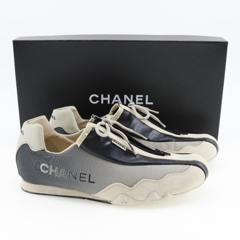 [Chanel] Chanel 
 Baskets sportives 
 A21644 Cuir Beige / Black Sports Line Dames