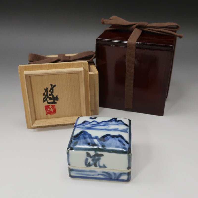 【kyoyaki】京焼 【 人間国宝 近藤悠三 】 作 山染付 【 流水白雲 】 香合 骨董品
