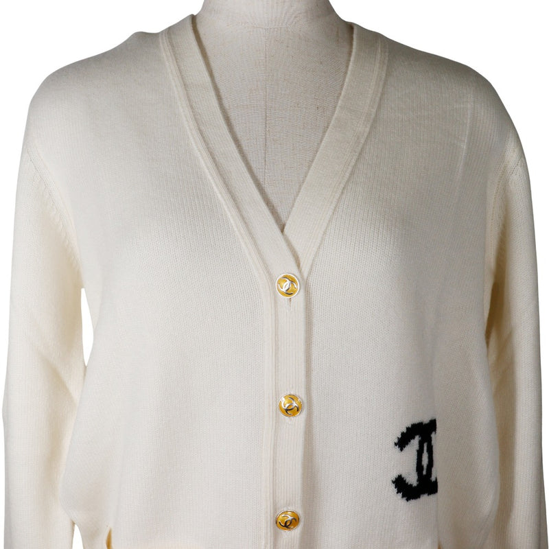 [Chanel] Chanel Coco Mark Cardigan 05p P25866V01857 Cashmere Off White Coco Mark Ladies A Rank