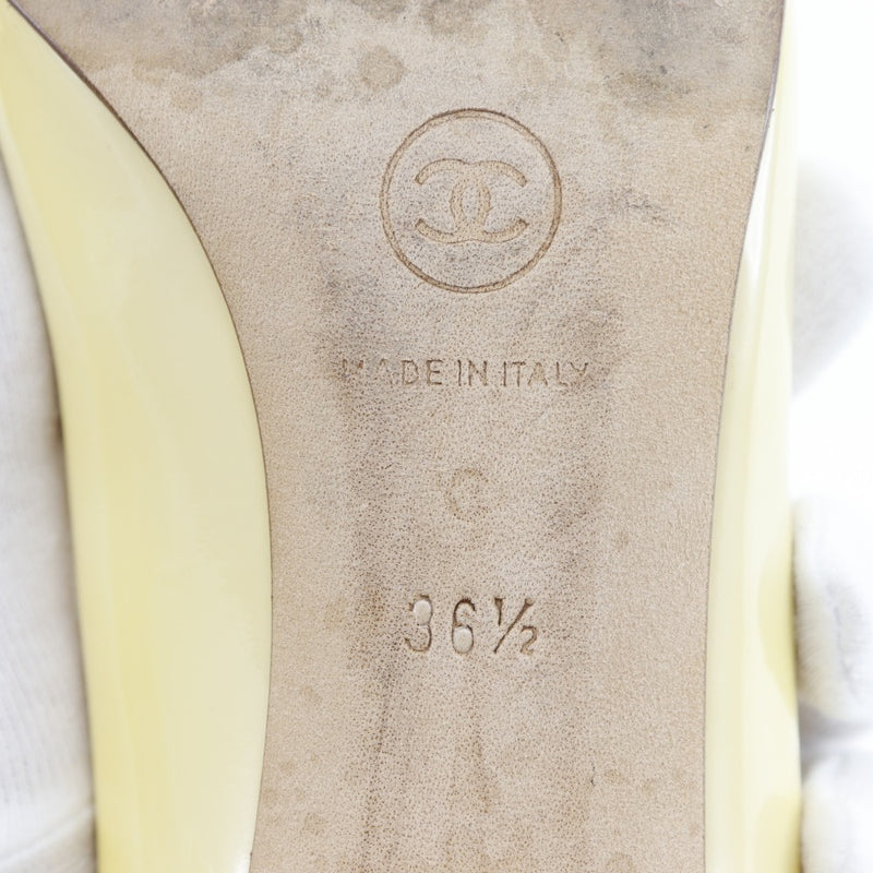 [CHANEL] Chanel 
 pumps 
 Calf Beige Ladies