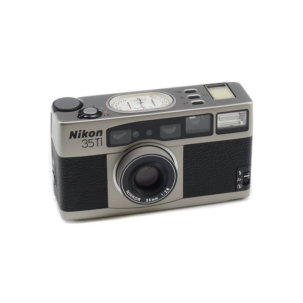 [Nikon] Nikon 35Ti 3.5mm F2.8 film camera