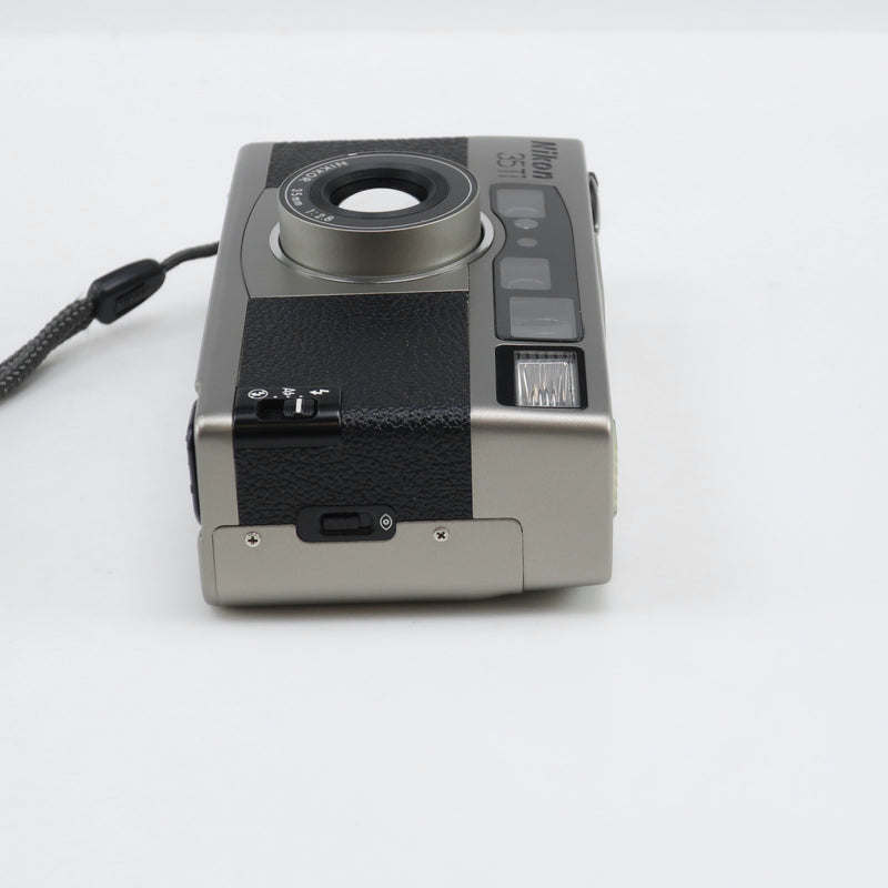 [Nikon] Nikon 35Ti 3.5mm F2.8 film camera