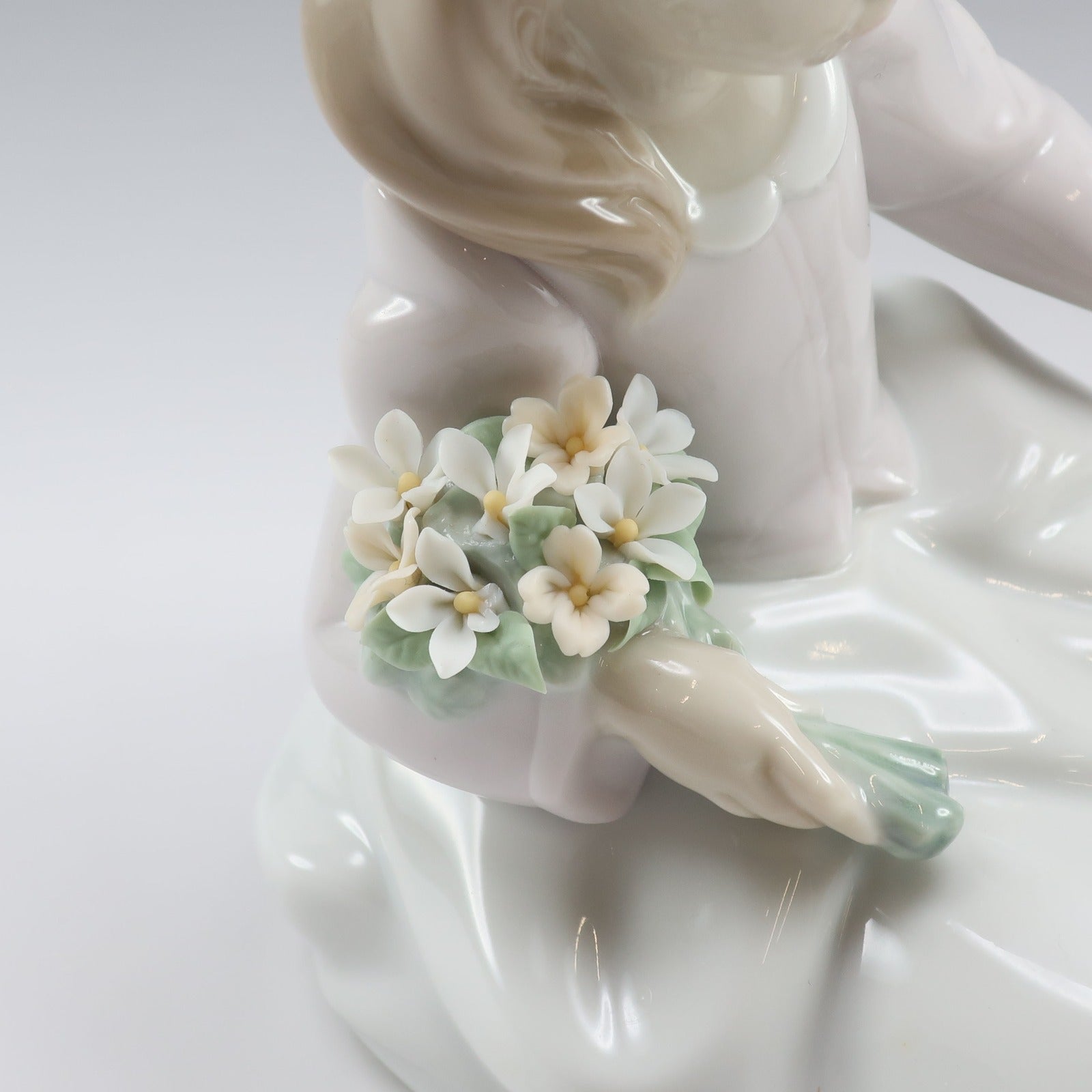Lladro】リヤドロ うさぎと仲良し 置物 オブジェ 6931 – NISHIKINO