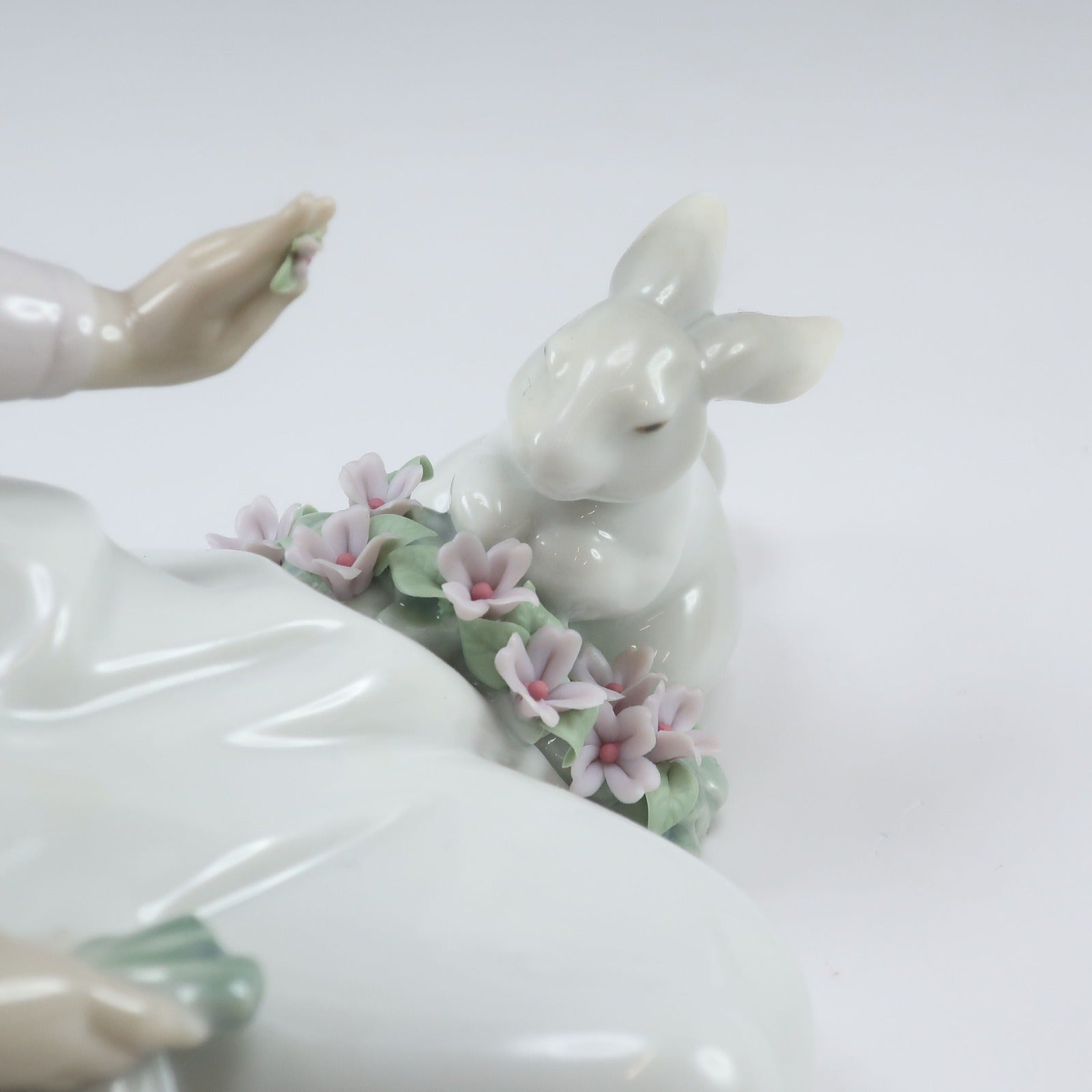 Lladro】リヤドロ うさぎと仲良し 置物 オブジェ 6931 – NISHIKINO