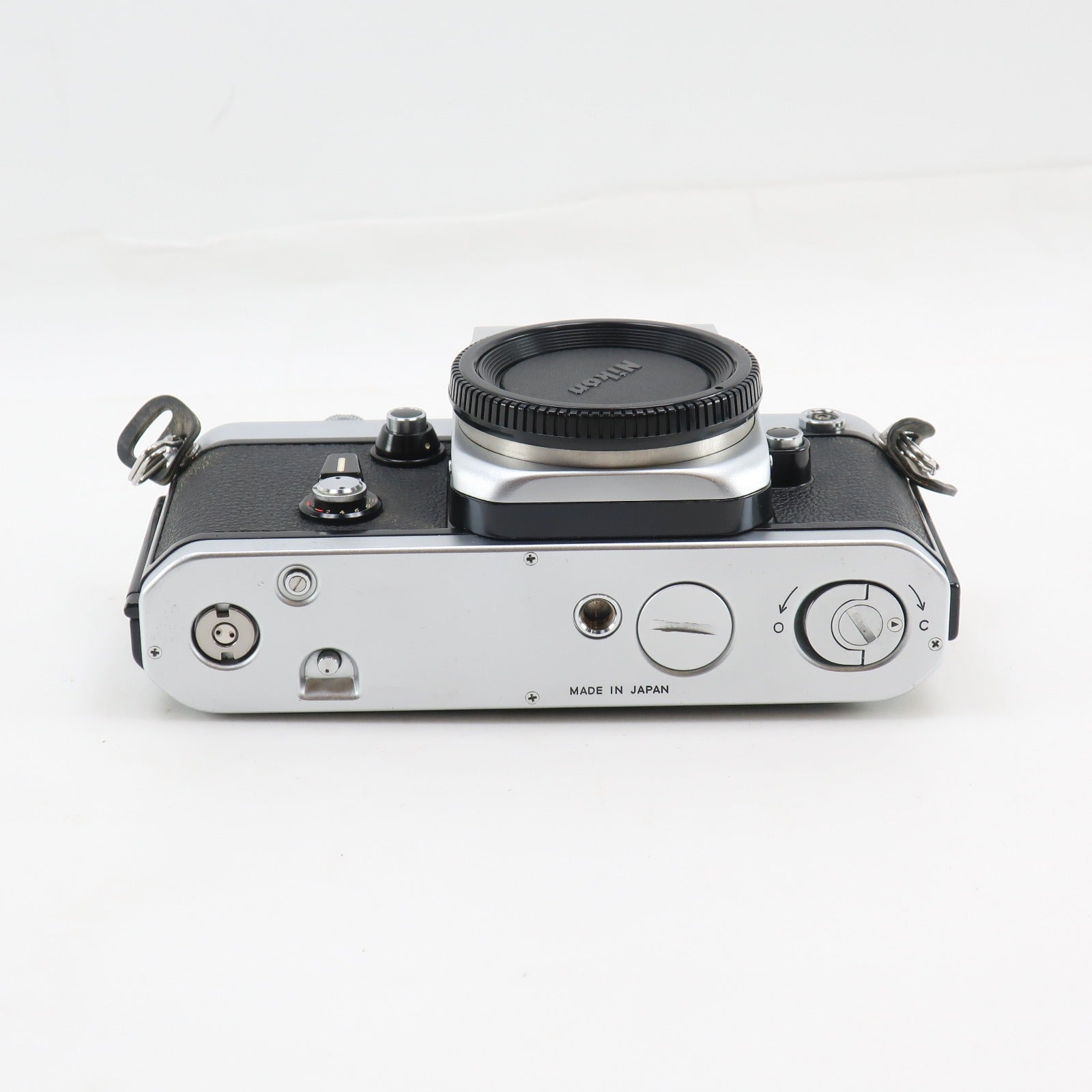【大幅値下げ!!】Nikon F2 フィルムカメラ ボディのみ Nikon】ニコン F2 アイレベルファインダー DE-1 フィルムカメラ