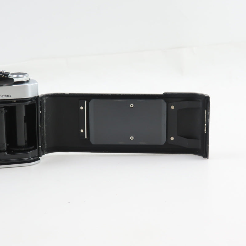 [Nikon] Cámara de película Nikon FE