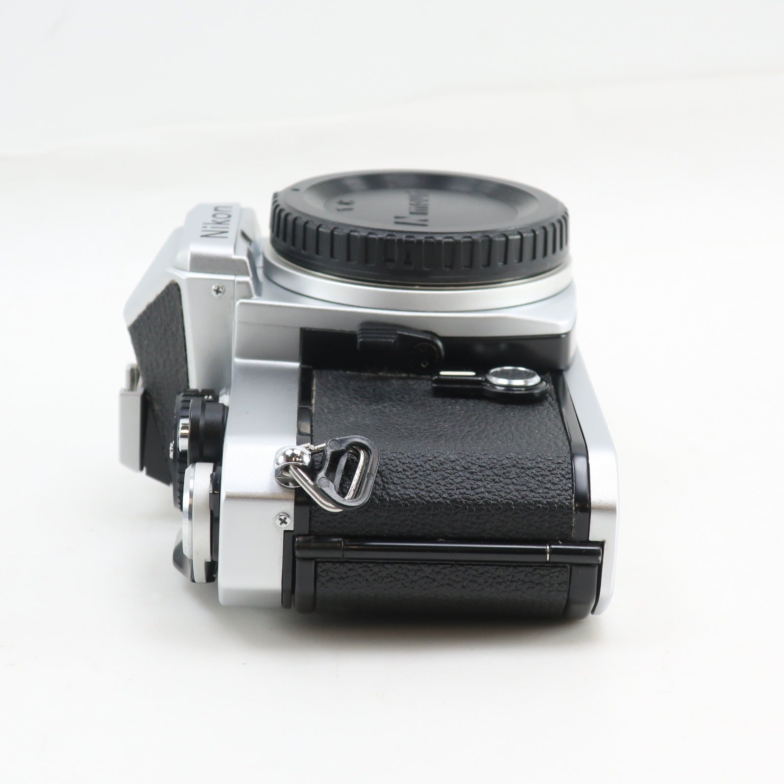 Nikon FE 美品 Nikon - 【中古】(ニコン) Nikon FEの通販 by ナニワグループ