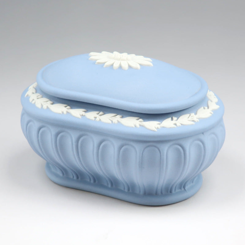 【Wedgwood】ウェッジウッド
 ジャスパー ペールブルー 置物 オブジェ
 小物入れ jasper pale blue _Aランク