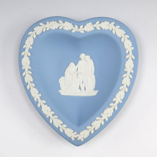 [웨지우드] 웨지우드 
 하트 모양의 부속품 상자 장식물 오브제 
 벽옥 페일블루 하트형 부속품 상자 _A랭크