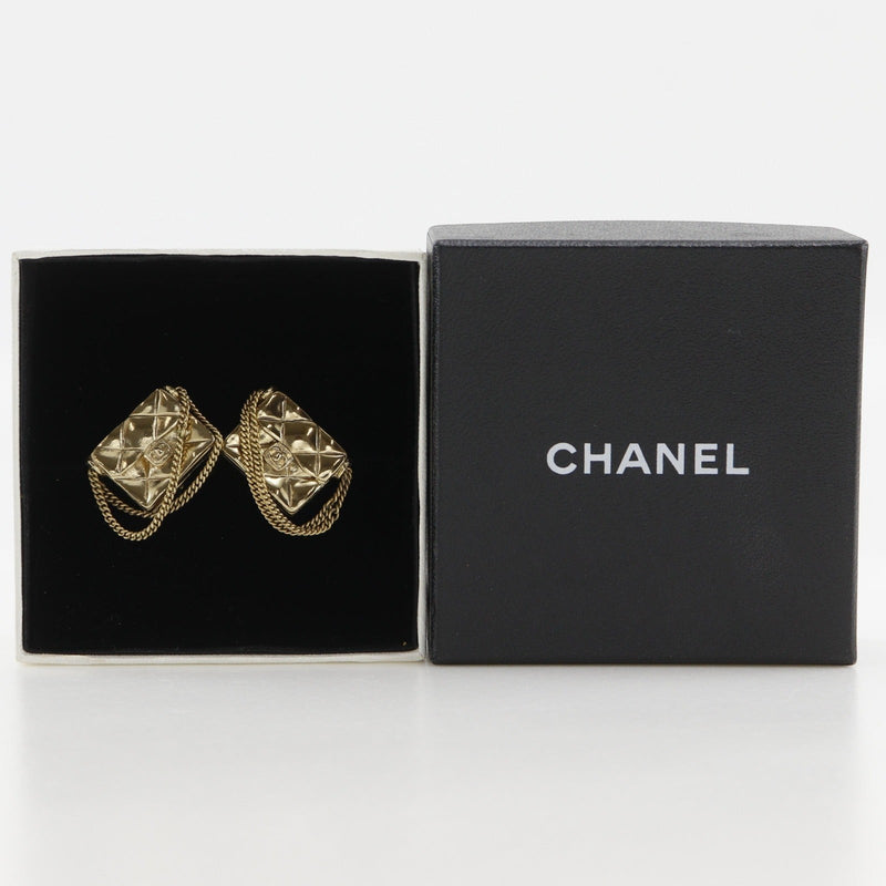 CHANEL】シャネル マトラッセバッグモチーフ イヤリング – NISHIKINO 