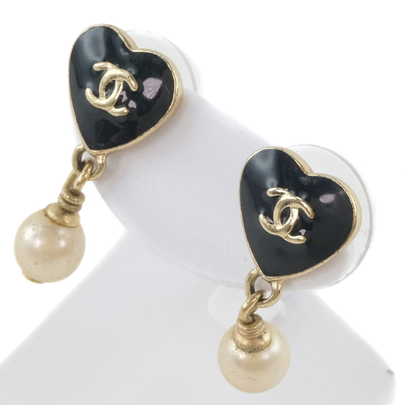[Chanel] Chanel Coco Mark/Heart Pendings Rapado de oro X Pearl Fake Black 04A Pendientes de damas grabadas