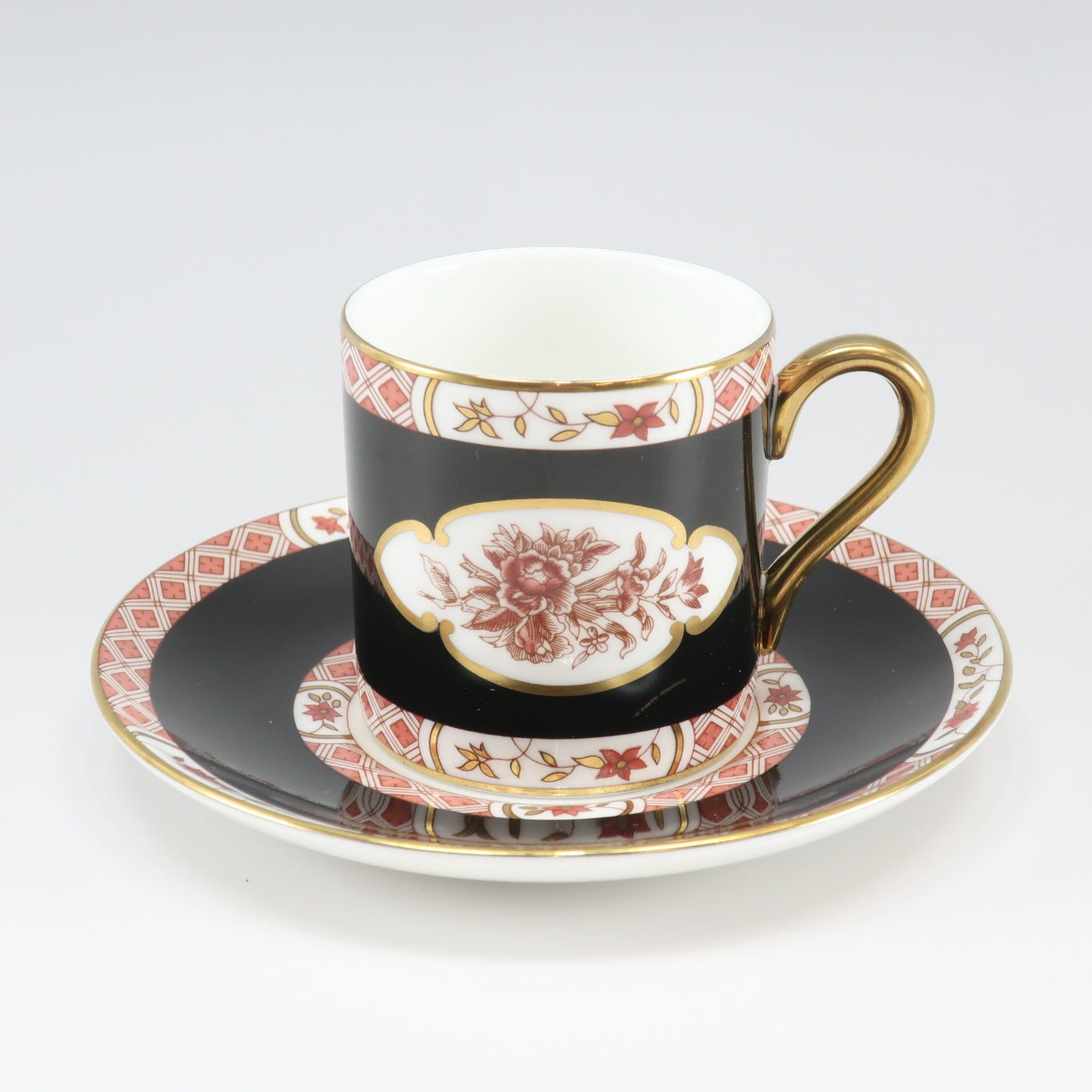 Wedgwood】ウェッジウッド デミタス カップ＆ソーサー×6 食器 限定版セット ポーセリン Demitasse Cup & Sauc –  KYOTO NISHIKINO