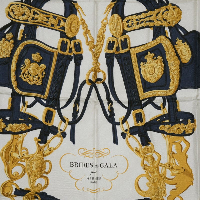 【HERMES】エルメス
 カレ90 BRIDES de GALA シルク 紺 イエロー レディース スカーフ
A-ランク