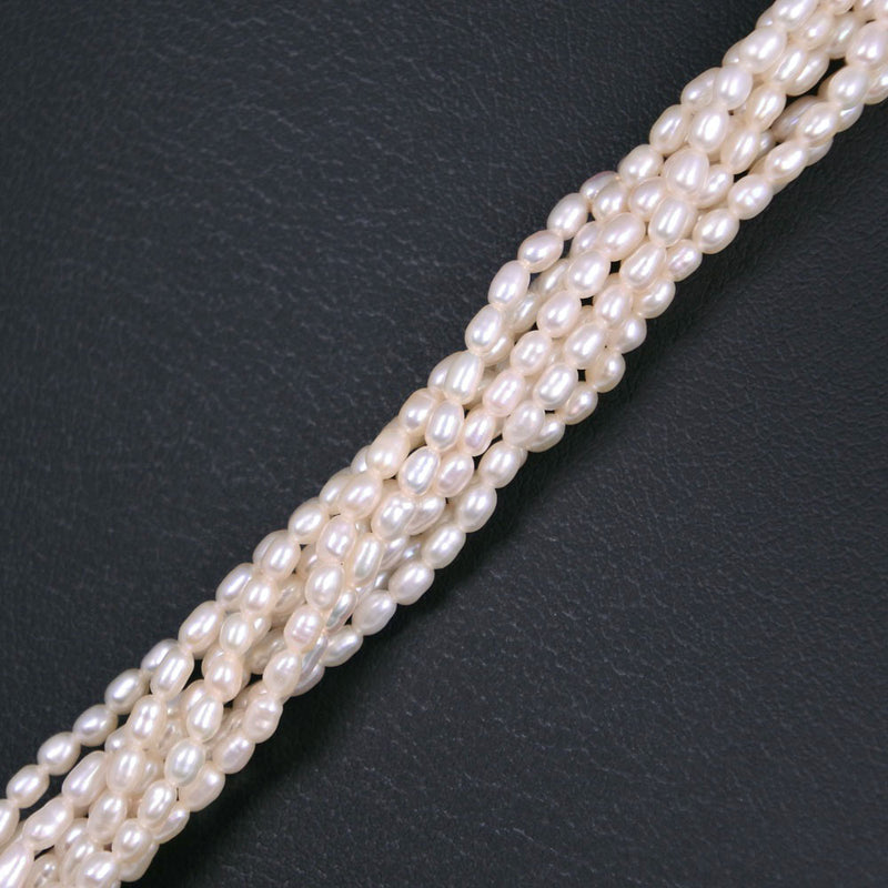 Baby Pearl Necklace 8 consecutive twists 2.2-2.5mm Pearl x Silver Baby Pearl Ladies A-Rank