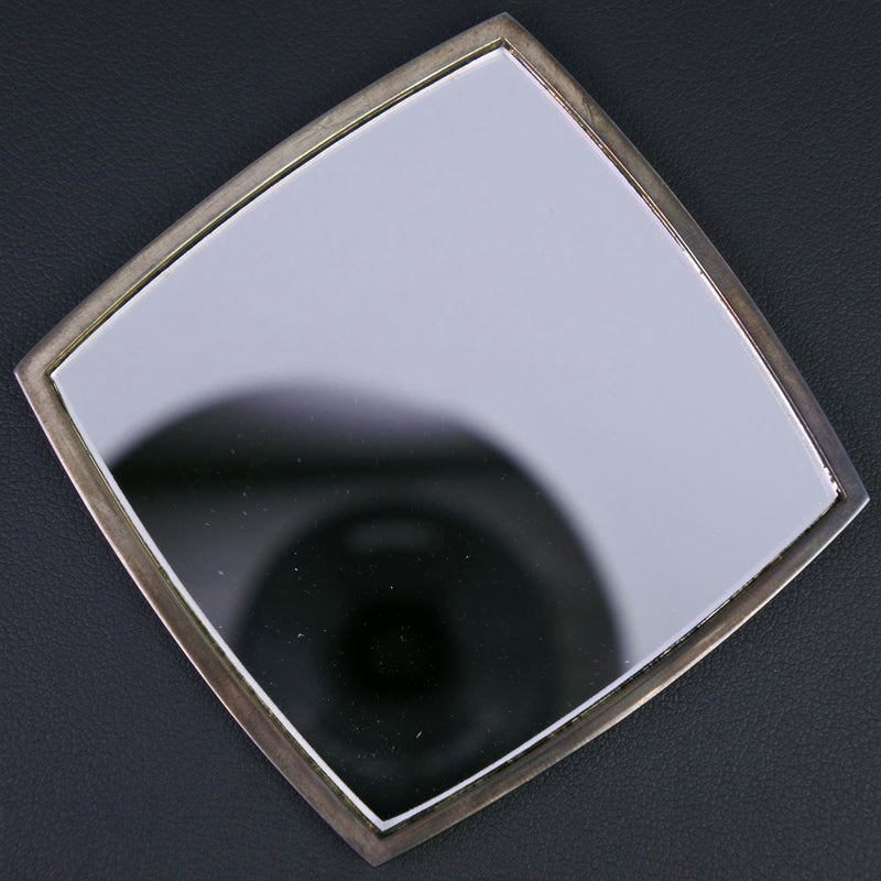[CHANEL] Chanel 
 Miller hand mirror / compact 
 Cocomark x Metal Material Silver Mirror Ladies