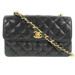 [CHANEL] Chanel Chain Shoulder Matrasse Vintage Shoulder Bag Rumskin Black Ladies Shoulder Bag B-Rank