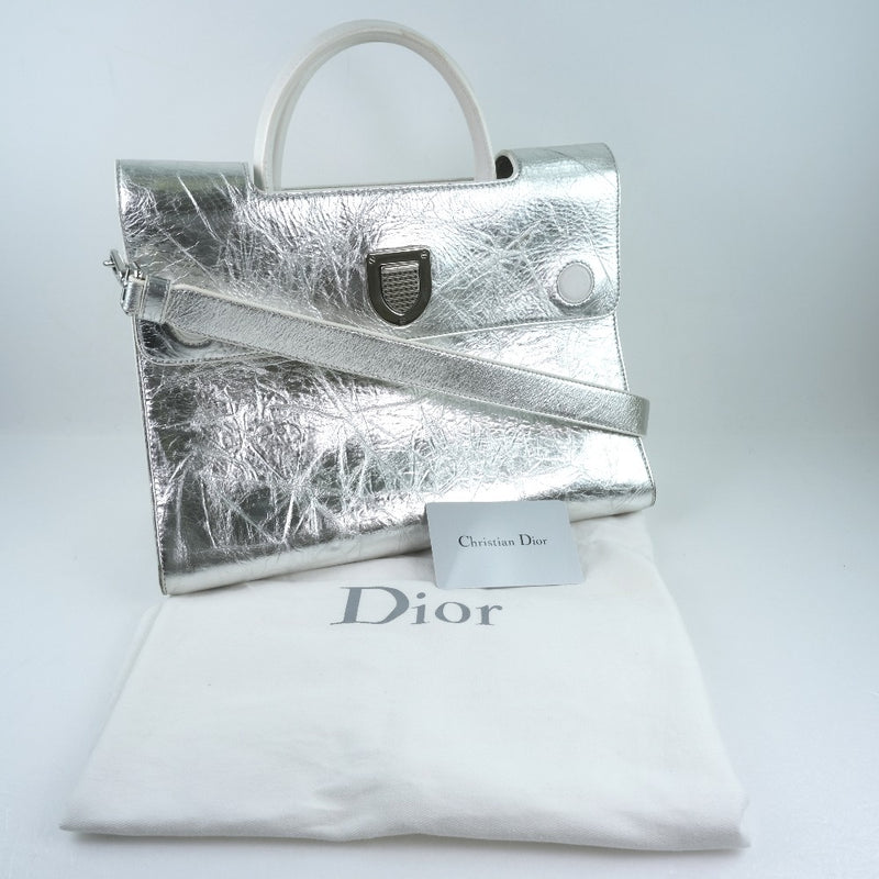 【Dior】クリスチャンディオール
 DIOREVER/ディオールエバー レザー シルバー レディース ハンドバッグ
A-ランク