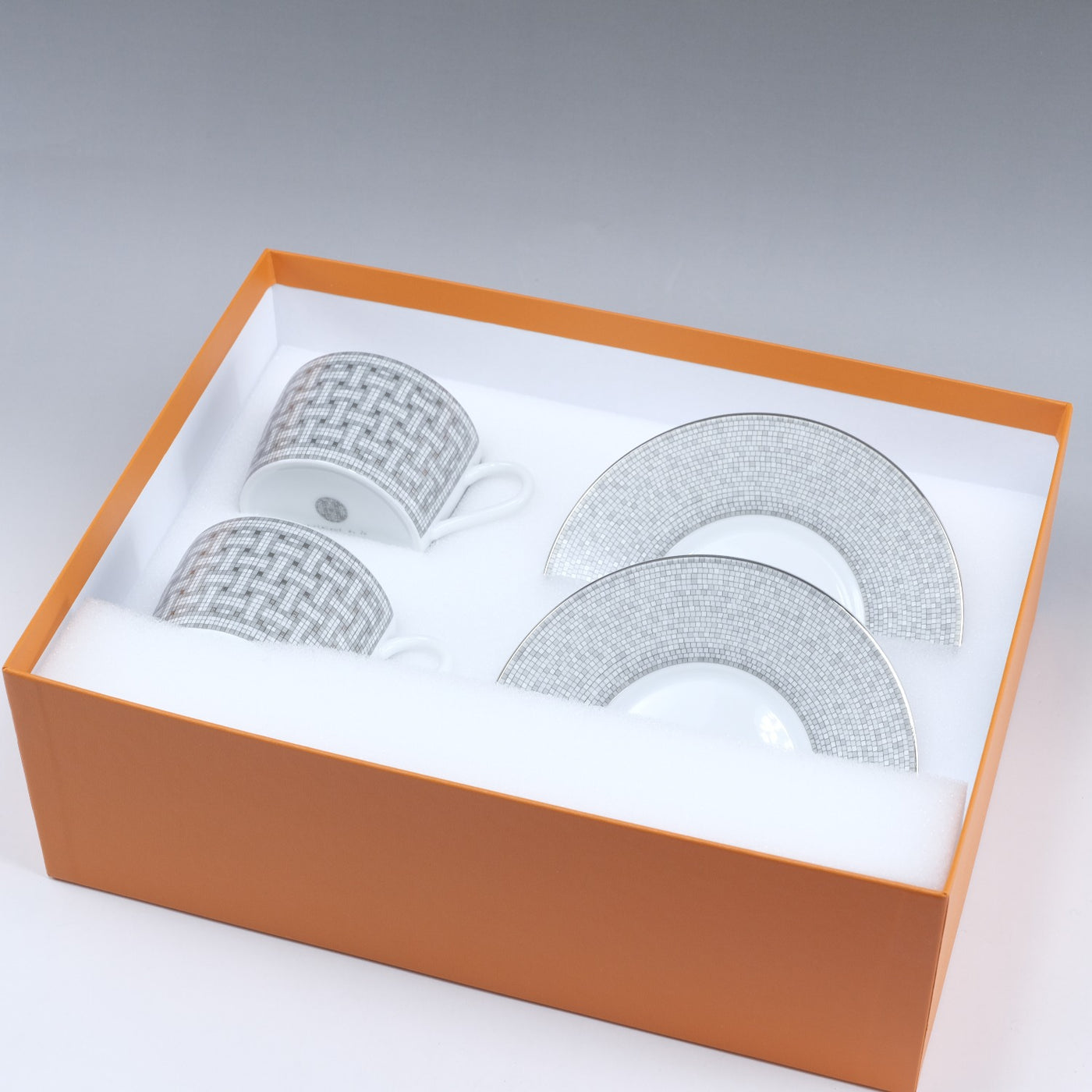 HERMES 食器 HERMES】エルメス モザイク プラチナ カップ＆ソーサー×2 食器