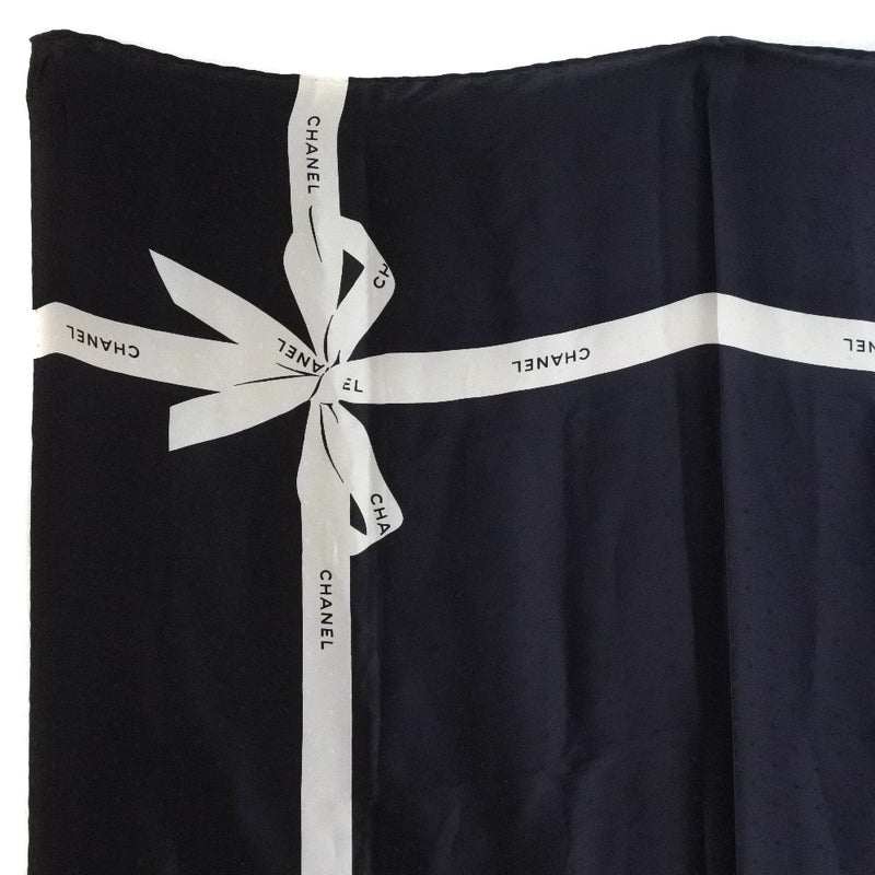 CHANEL] Chanel Ribbon scarf Silk Black/White Ladies Scarf A-rank – KYOTO  NISHIKINO
