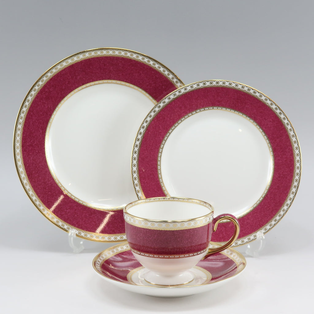 楽天市場】ウェッジウッド プレート□コロンビア パウダールビー