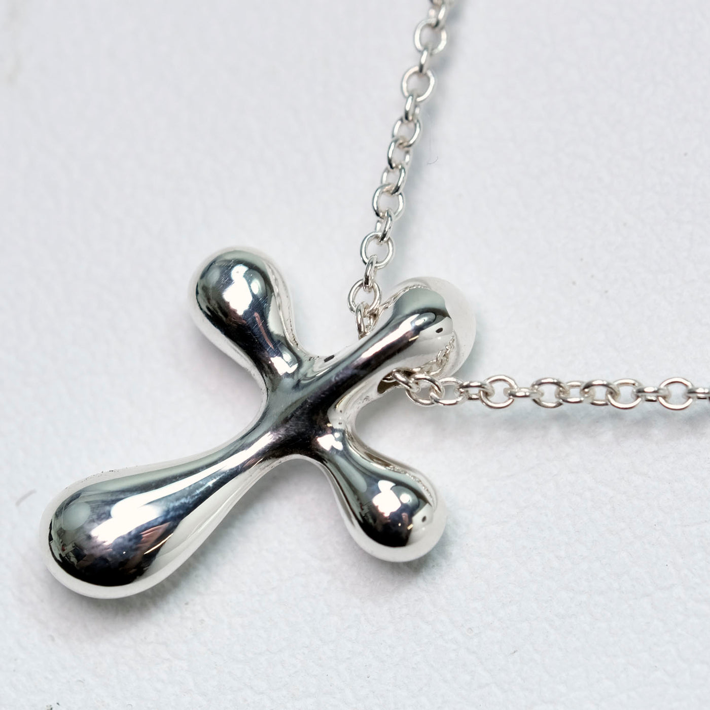 TIFFANY&Co.】ティファニー クロス エルサ・ペレッティ