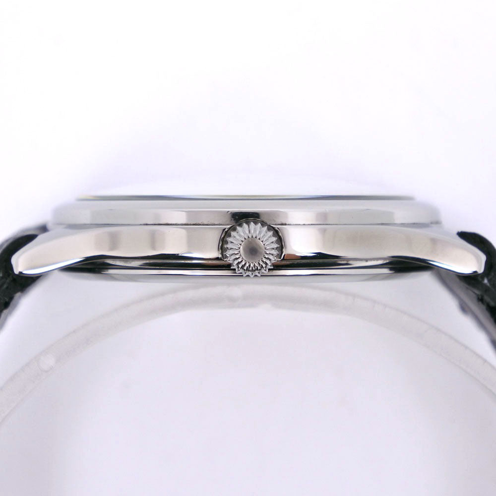 FENDI シルバー アナログ時計 ベージュ文字盤 FENDI シルバー アナログ時計 ベージュ文字盤 FENDI シルバー