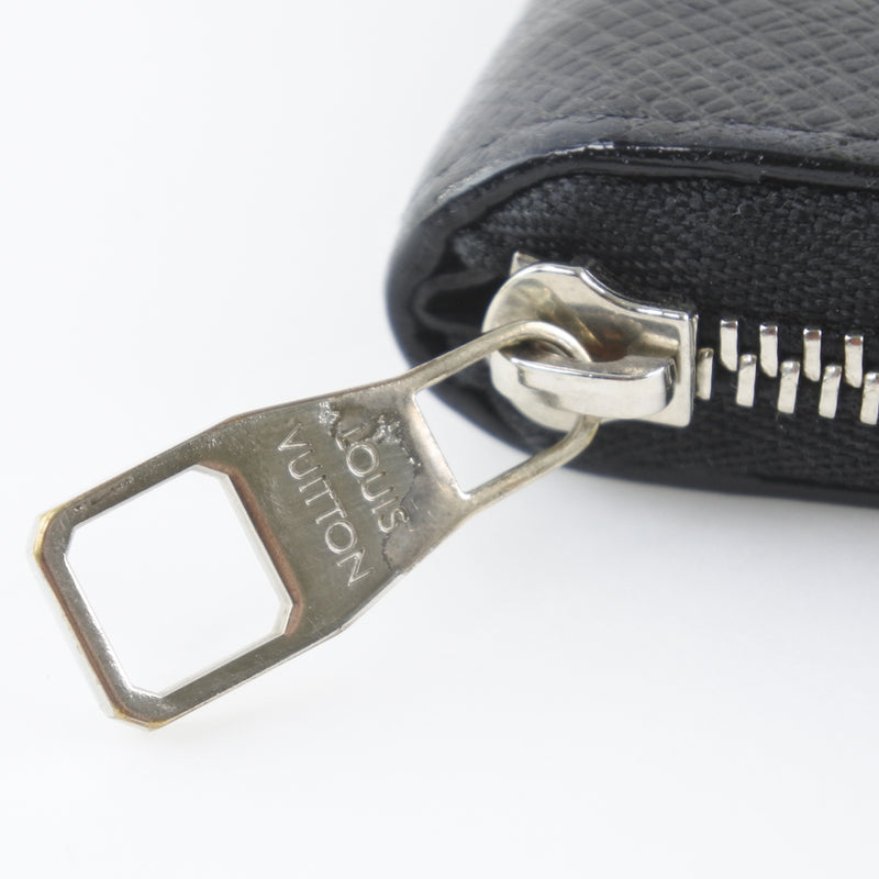 [Louis Vuitton] Louis Vuitton Zippy Coin Purse Purse M30511 Taiga Black Mi4107 조각 된 남성 코인 케이스 A 순위