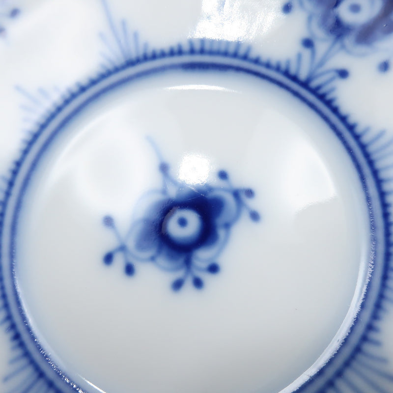 [皇家哥本哈根]皇家哥本哈根蓝色长笛半蕾丝杯和碟子和2套餐具